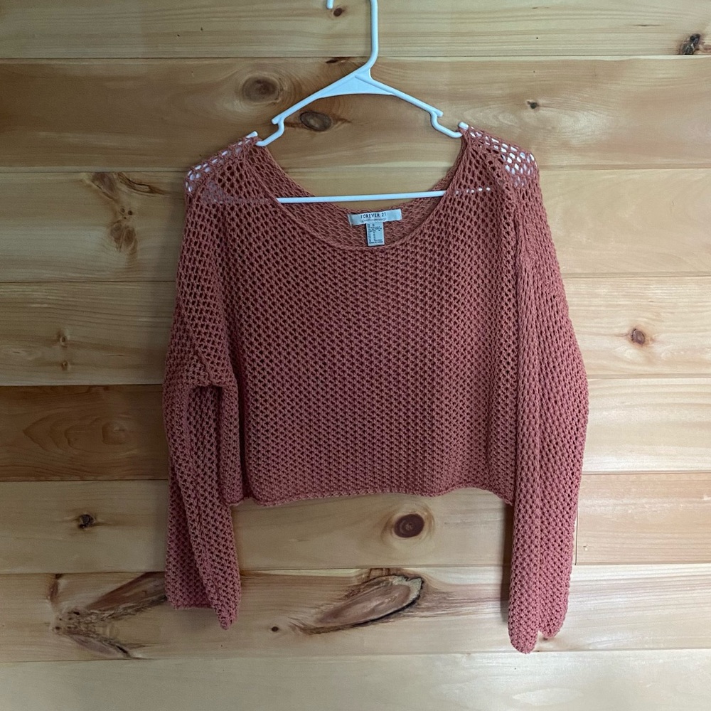 cropped loose-knit sweater